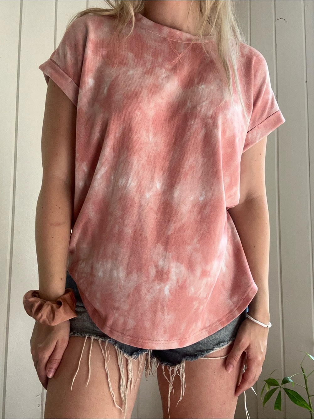 Como Vintage Surfer Coral Tie-Dye Short Sleeve Tee
